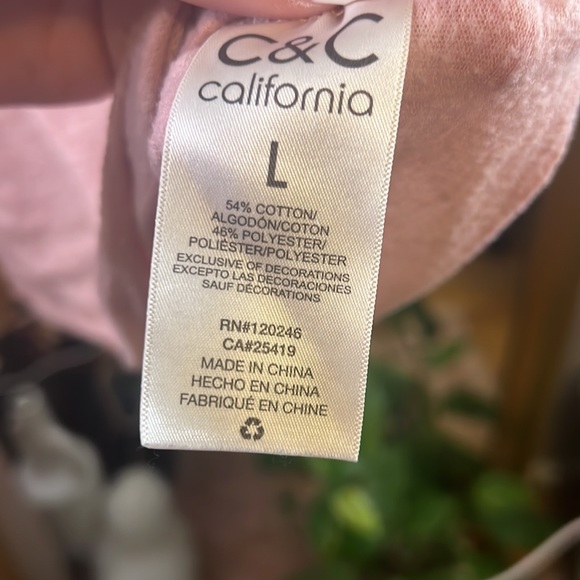 Super soft and Fuzzy C & C California Shirt size Large - Picture 6 of 6